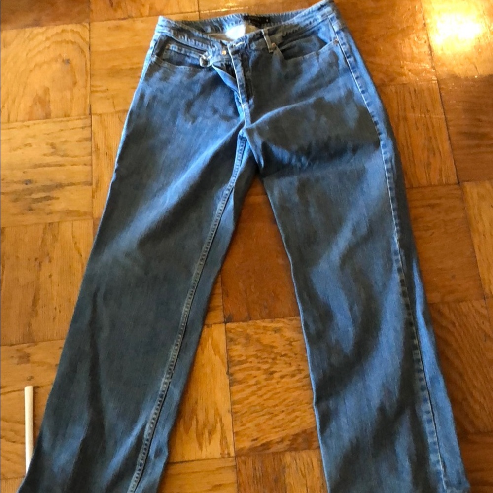 Womyn Jeans